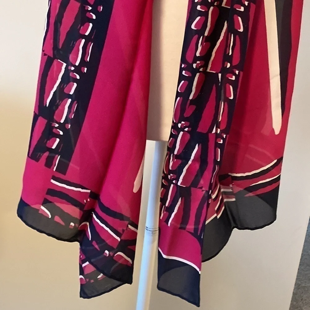 N/A purple scarf